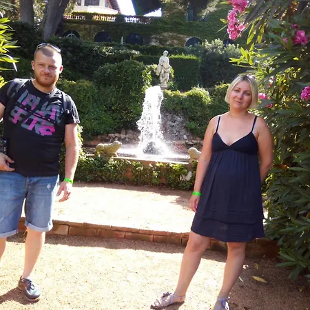 Nyaraló Chaleureux Avec Jardin, Bbq, Wifi Et Equipements Modernes En Plein Coeur De - Fr-1-510-210