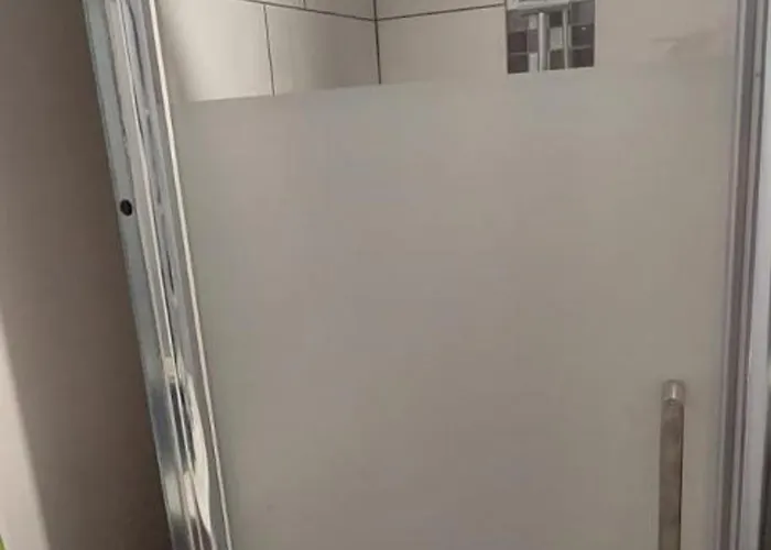 Hébergement de vacances Chaleureux Avec Jardin, Bbq, Wifi Et équipements Modernes En Plein Cœur De Verchain-maugré - Fr-1-510-210 *